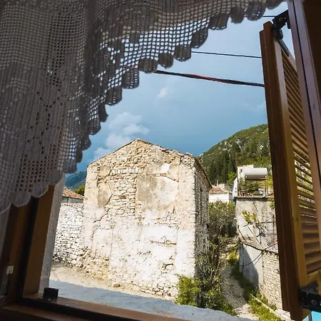 Porta Pansiyon Qeparo