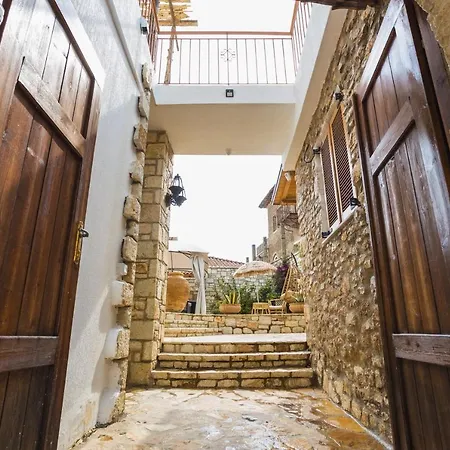 Privat bolig Porta Qeparo