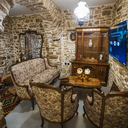 Porta Homestay