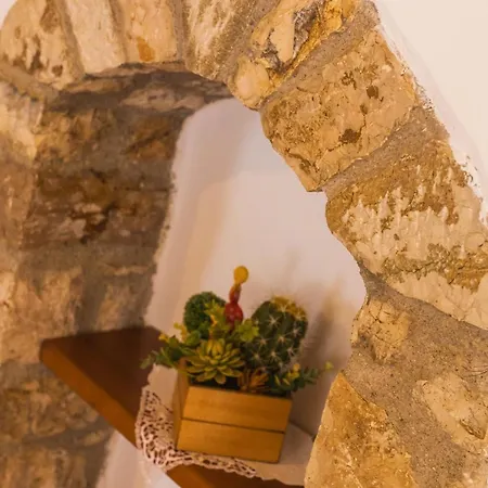 Porta * Qeparo