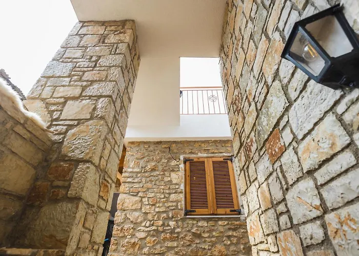 Séjour chez l'habitant Porta Qeparo